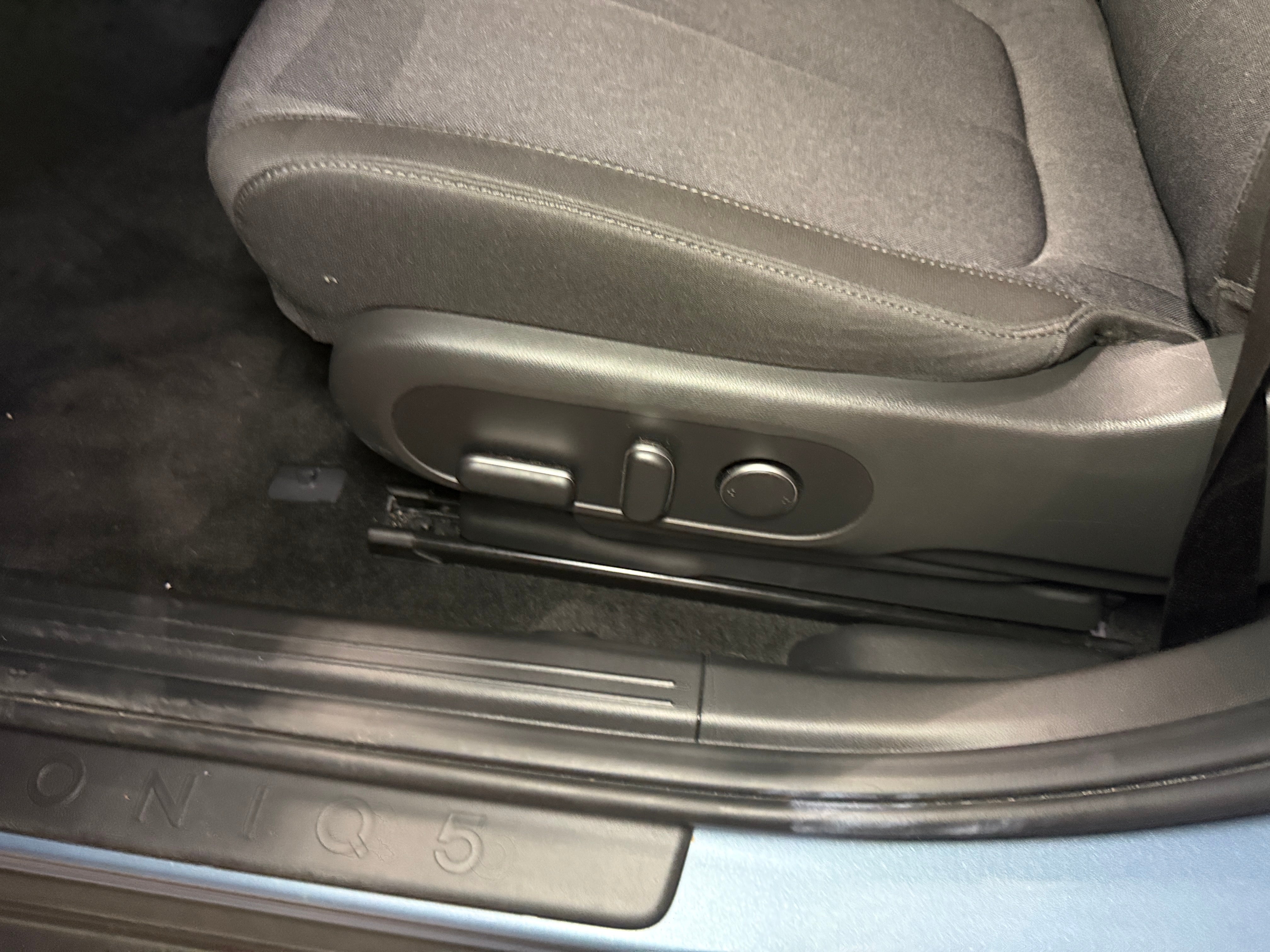 hyundai ioniq 5 2023 KM8KM4AE1PU166492 image hyundai ioniq 5 2023 KM8KM4AE1PU166492 image